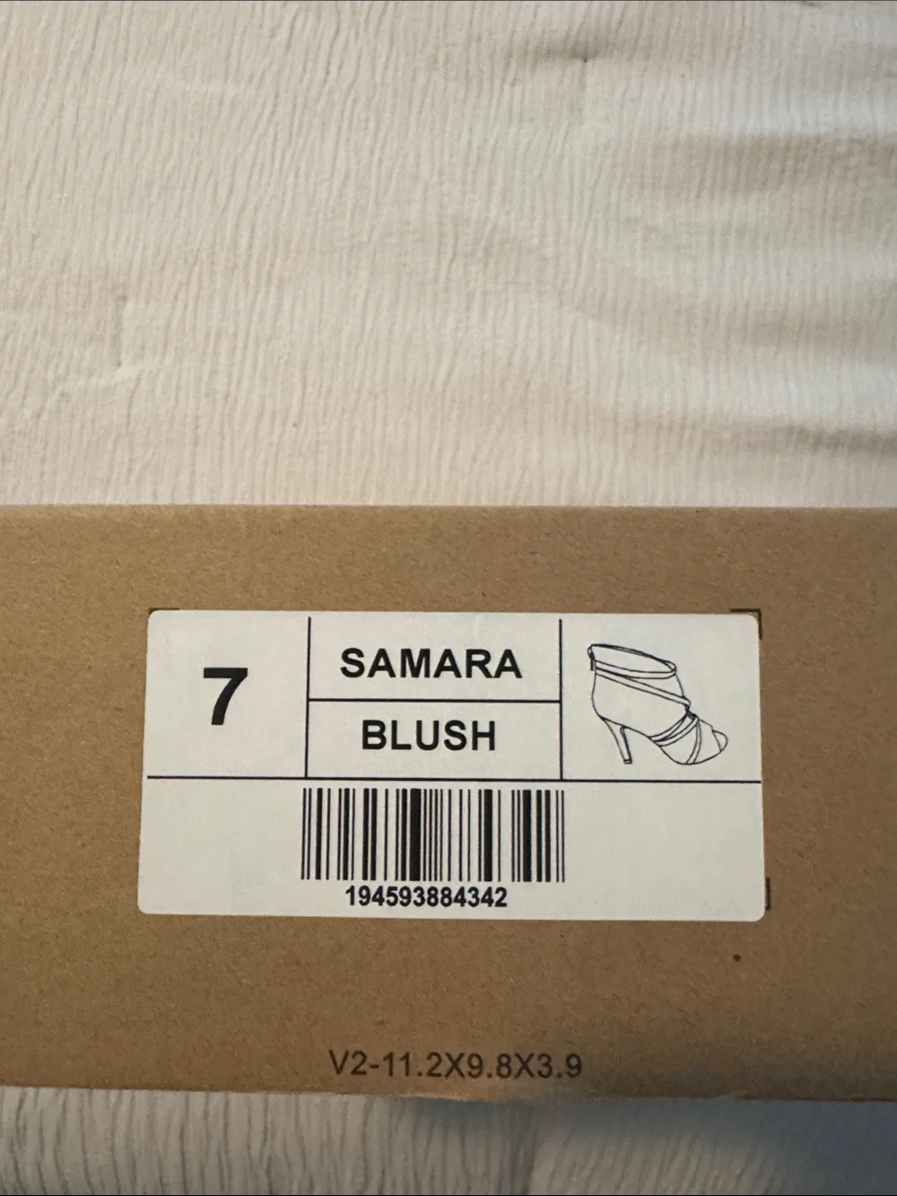 ✨ Women’s Size 7 ✨ Journee Collection Samara Blush Peep toe heels
